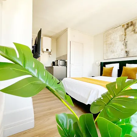 Astrid - Check In H24 - Wifi Lyon